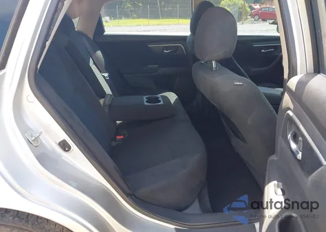 2015 Nissan Altima 2.5/2.5 S/2.5 Sl/2.5 Sv из США, поврежденный, VIN 1N4AL3AP2FC245789